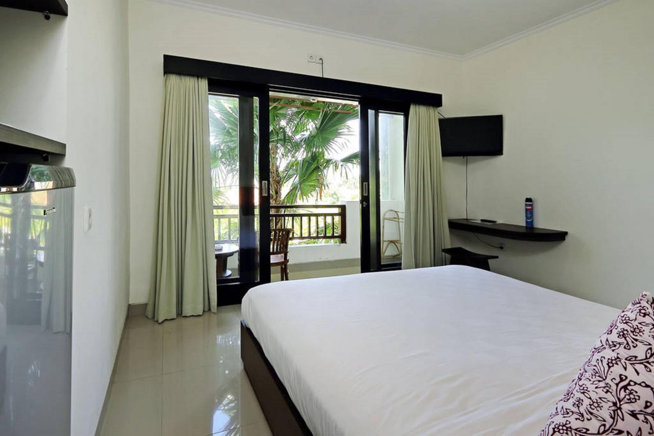 Indah Homestay Семиняк Екстериор снимка