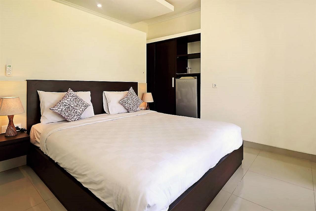 Indah Homestay Семиняк Екстериор снимка